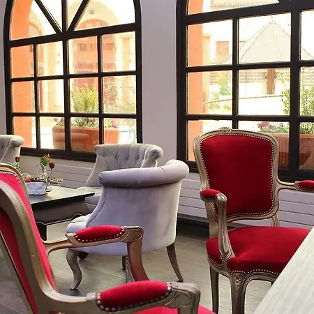 Hotel Restaurant La Poularde Montrond-les-Bains