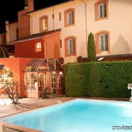 Hotel Restaurant La Poularde 3*