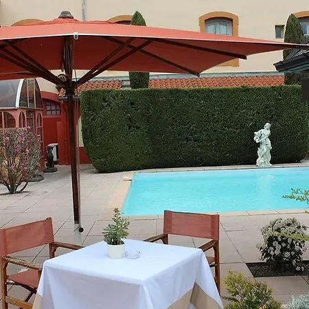 Hotel Restaurant La Poularde 3*