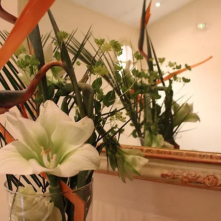 Hotel Restaurant La Poularde Montrond-les-Bains