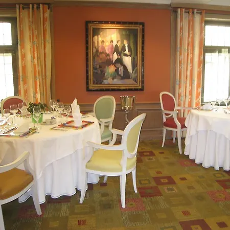 Hotel Restaurant La Poularde 3*